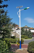 道路太陽能路燈:怎么選擇瓦數(shù)？