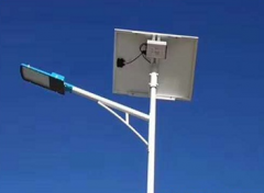 太陽能路燈選哪種好：一體燈，二體燈還是分體燈？